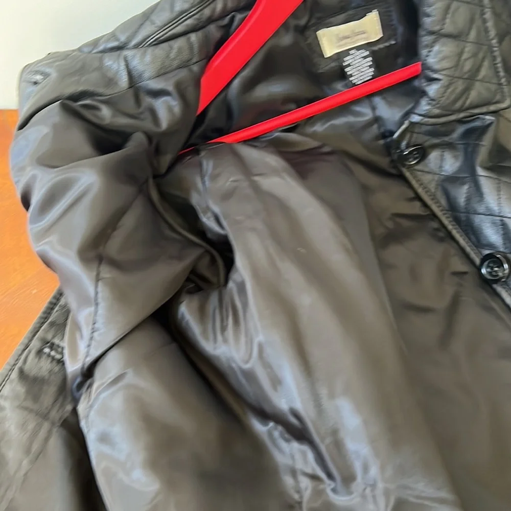 NEIMAN MARCUS quilted jacket - Picture 9 of 13